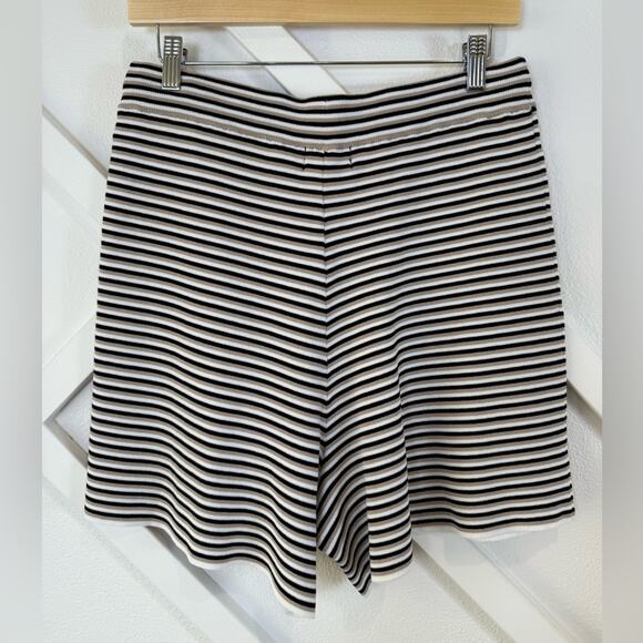 NWT Monrow Easy Stripe Knit Sweater Shorts Size Large - Picture 5 of 11